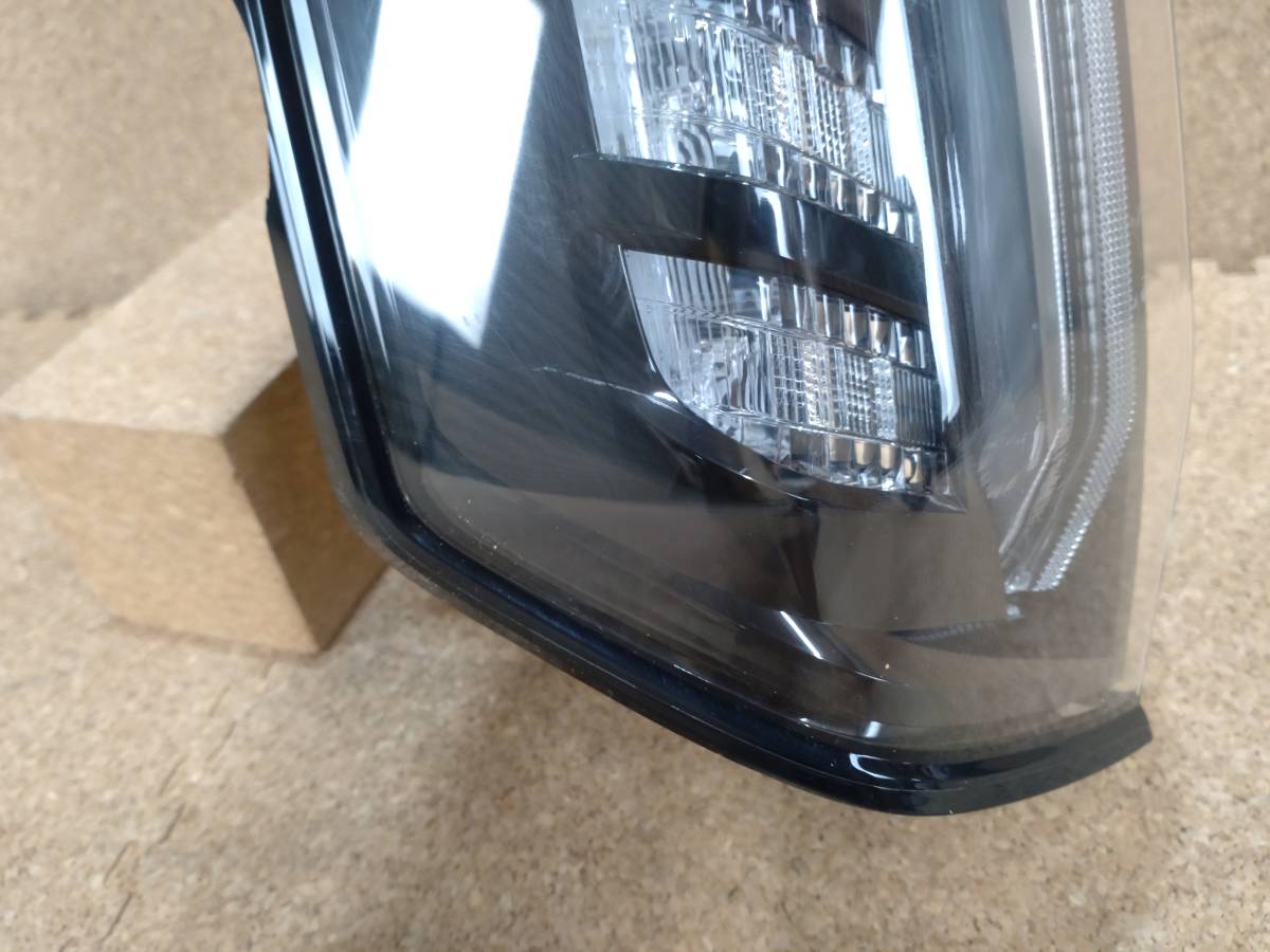 ホンダ N-BOX カスタム JF3 JF4 左テールランプ LED ICHIKOH イチコー