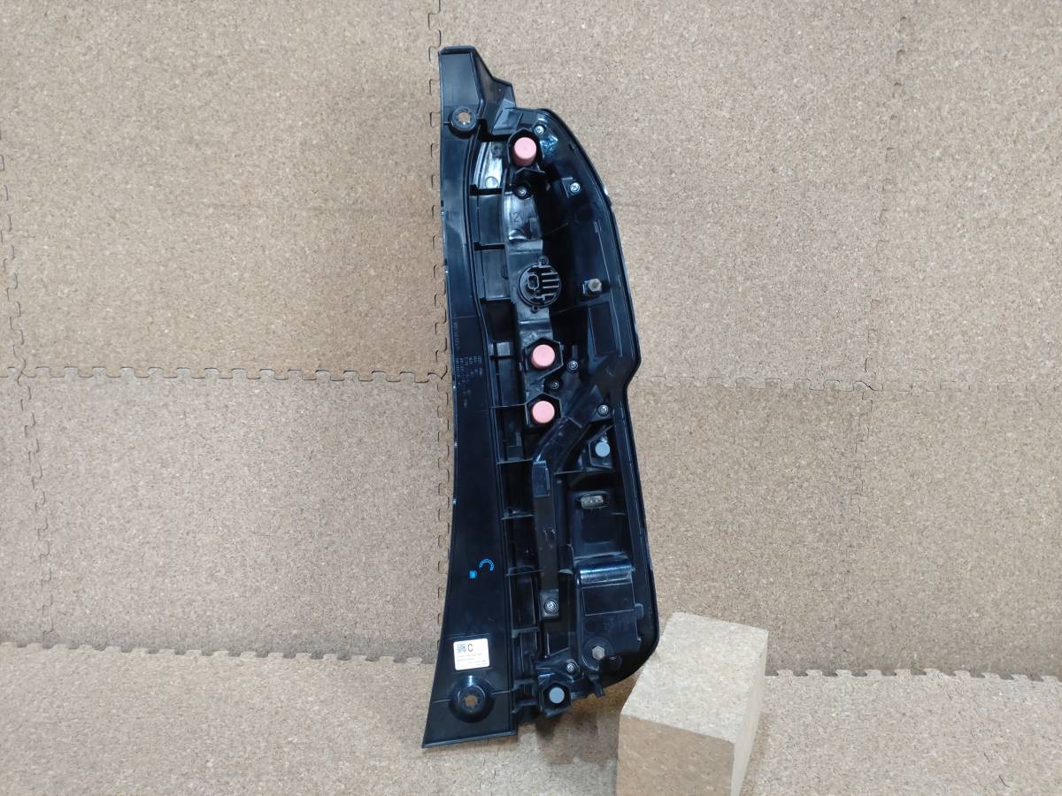 ホンダ N-BOX カスタム JF3 JF4 左テールランプ LED ICHIKOH イチコー