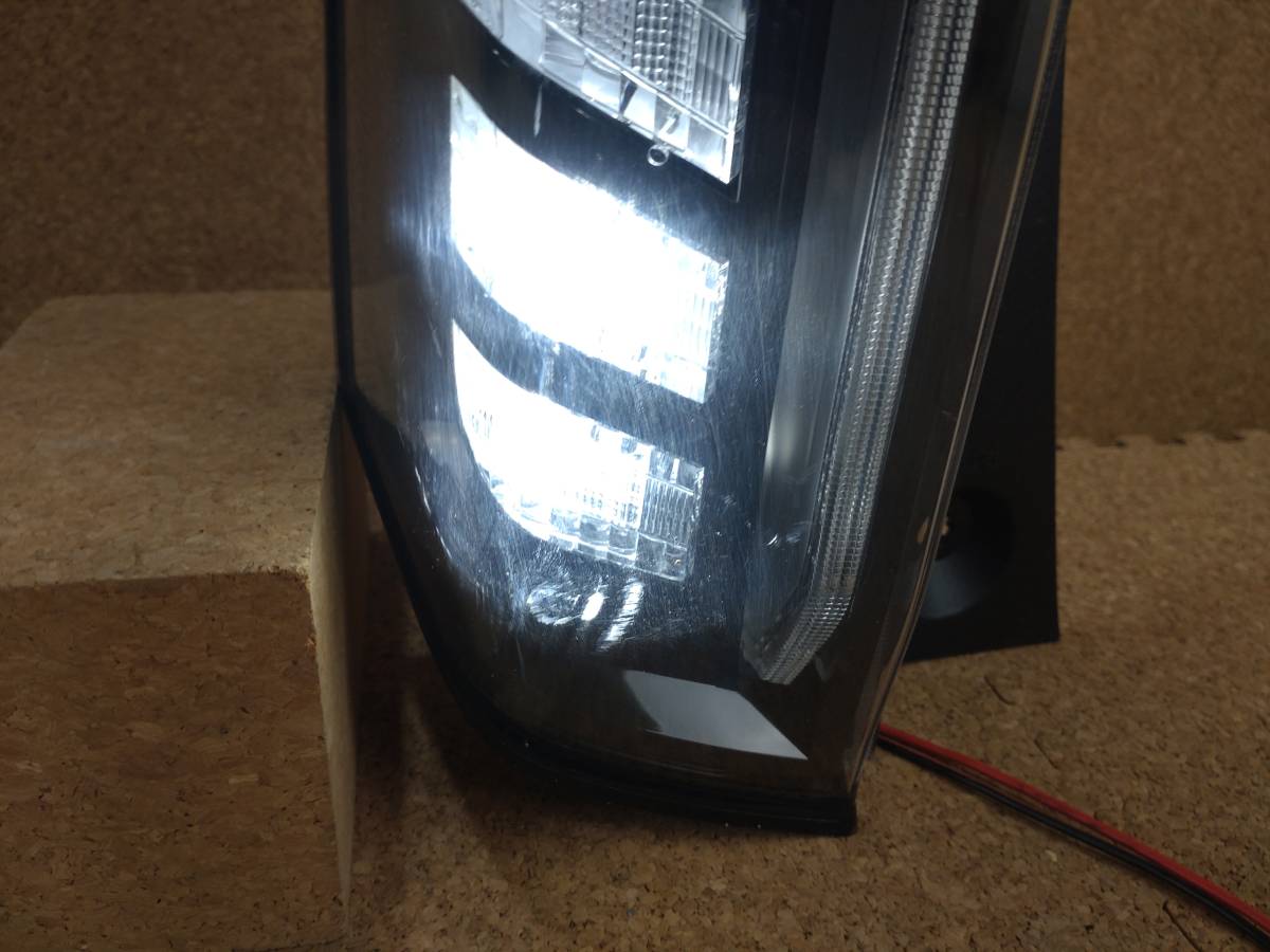 ホンダ N-BOX カスタム JF3 JF4 左テールランプ LED ICHIKOH イチコー