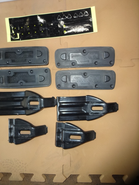 INNO　カーメイト　K236　ルーフキャリア取り付けステー！MRワゴン　モコ！_2