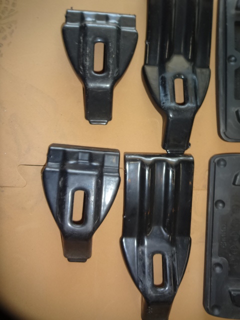 INNO　カーメイト　K236　ルーフキャリア取り付けステー！MRワゴン　モコ！_3