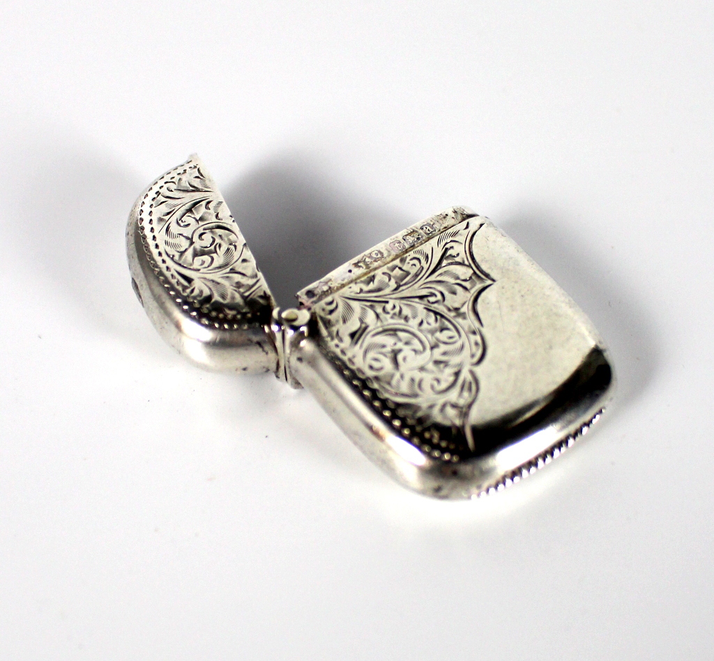 銀瓶丸型五合 銀いぶし仕上 未使用品 箱付き（秀峰、秀峯、茶道具）