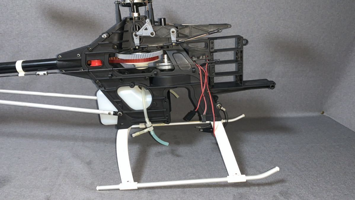 TAYA アミーゴ　50￼ ラジコン　エンジンヘリ TAYA アミーゴ50￼ ラジコンエンジンヘリ