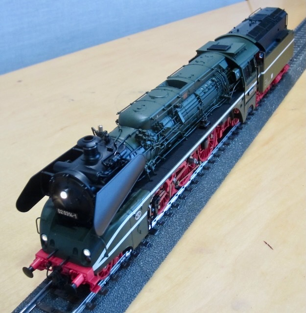  メルクリン HO 39027 蒸気機関車 BR02(外国車輌)｜売買されたオークション情報、yahooの商品情報をアーカイブ公開 - オークファン 外国車輌