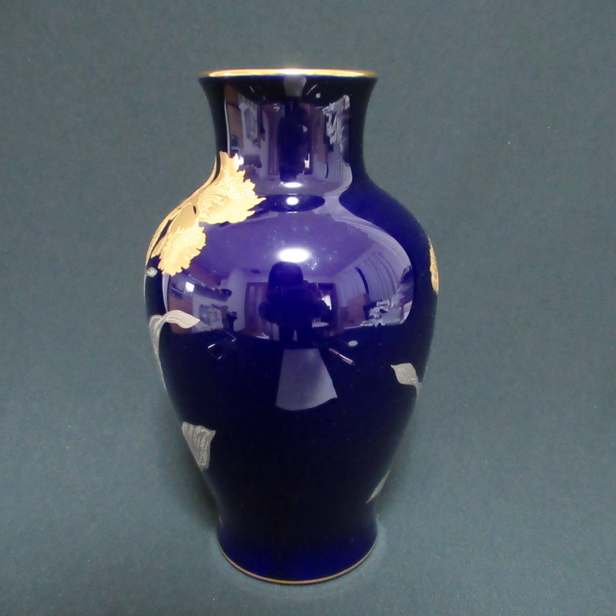 美品＊ 大倉陶園 花瓶 壺 葡萄 花器 フラワーベース ぶどう柄 大倉陶園