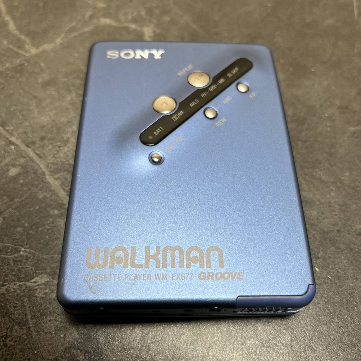 【美品】SONY WALKMAN WM-EX677 カセットプレイヤー動作未確認 ☆SONY WALKMAN ウォークマン WM-EX677 カセットプレーヤー 本体のみ