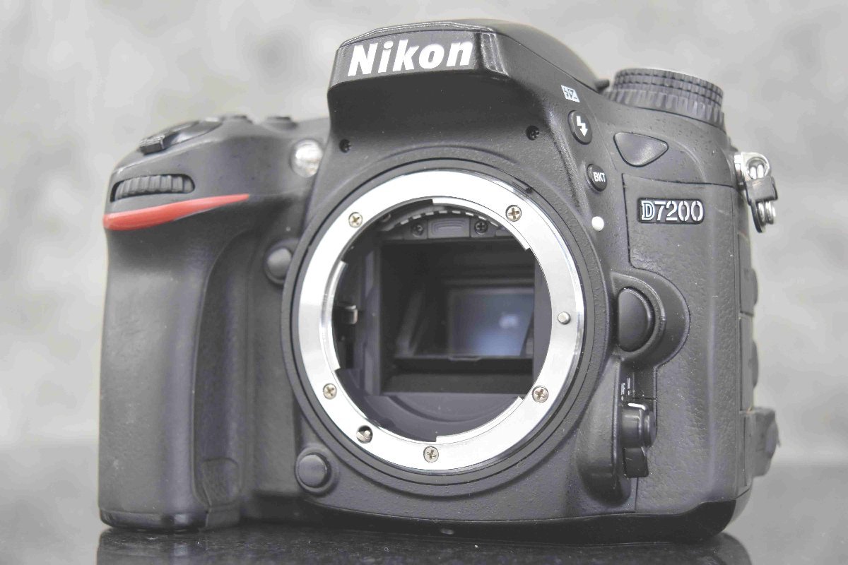 人気SALE，得価 F☆Nikon ニコン D7200 カメラ ボディ ☆現状品☆