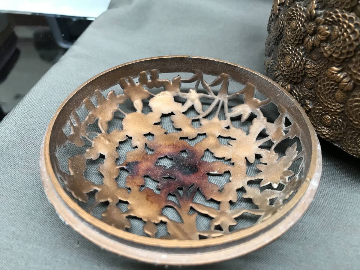 ☆佐野宏采作 菊花 透かし火屋 香炉 三つ脚 茶道 香道☆ 【公式通販】