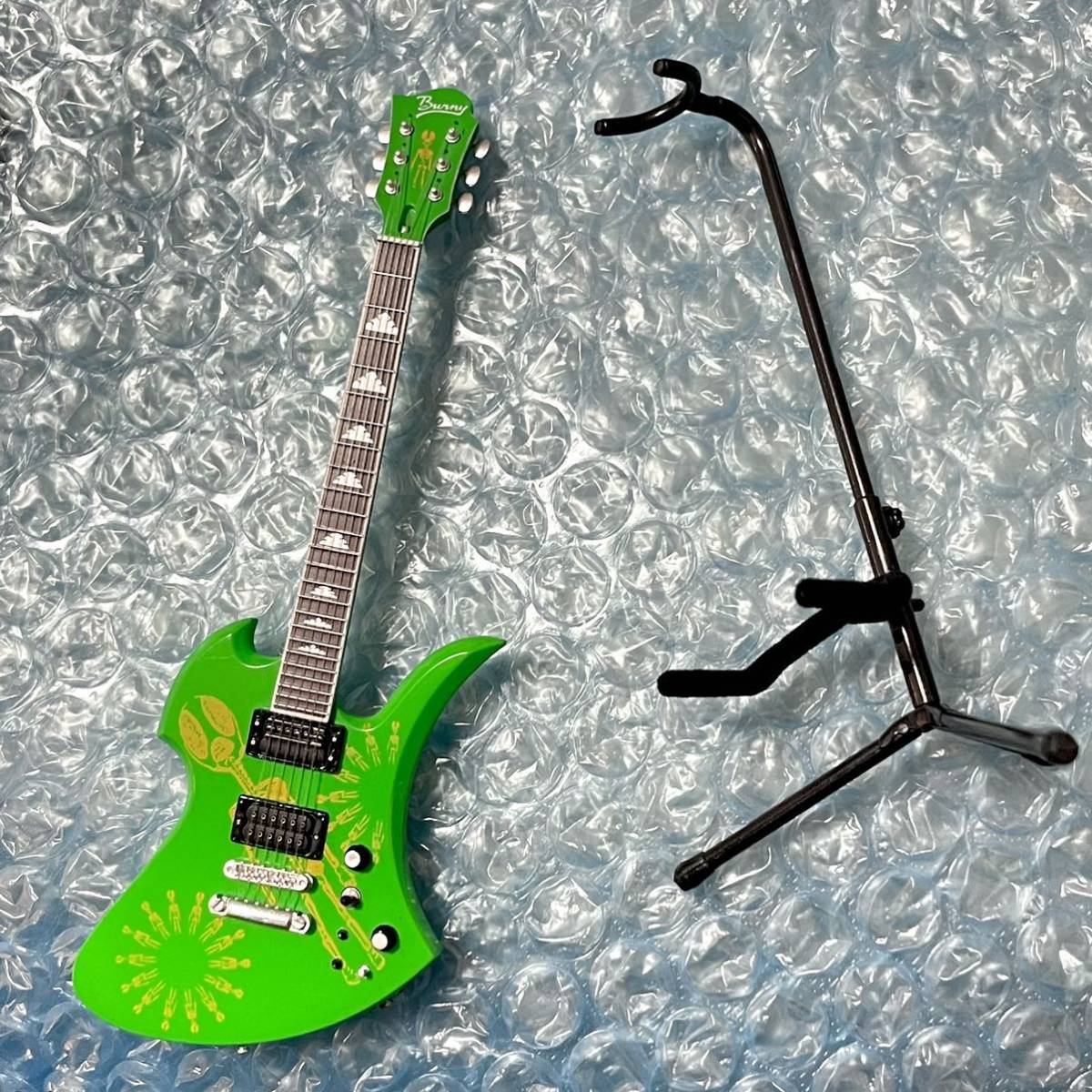 Burny hide Fernandes | FERNANDES Model Signature Reverb Guitar