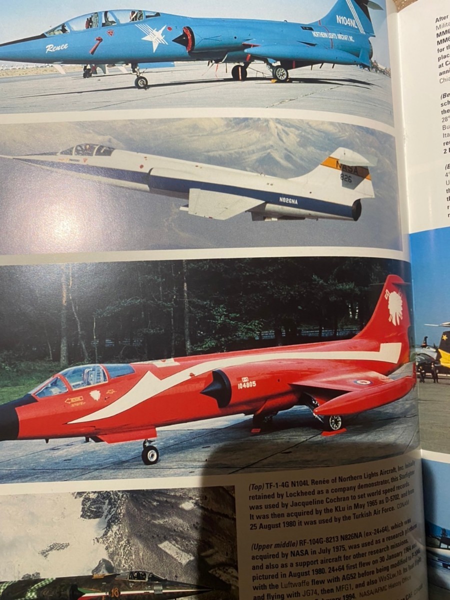 Lockheed F-104 Starfighter by Martin W. Bowman with Matthias Vogelsang　本　書籍　飛行機　戦闘機　アーミー　戦争　海外　書籍