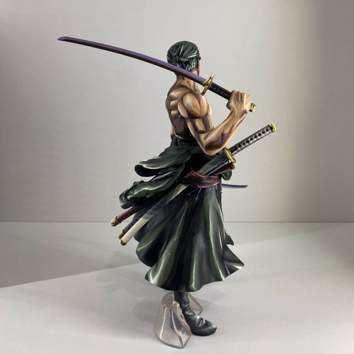 ワンピース フィギュア リペイント ゾロ 一番くじ 有名作品 (ONE PIECE 