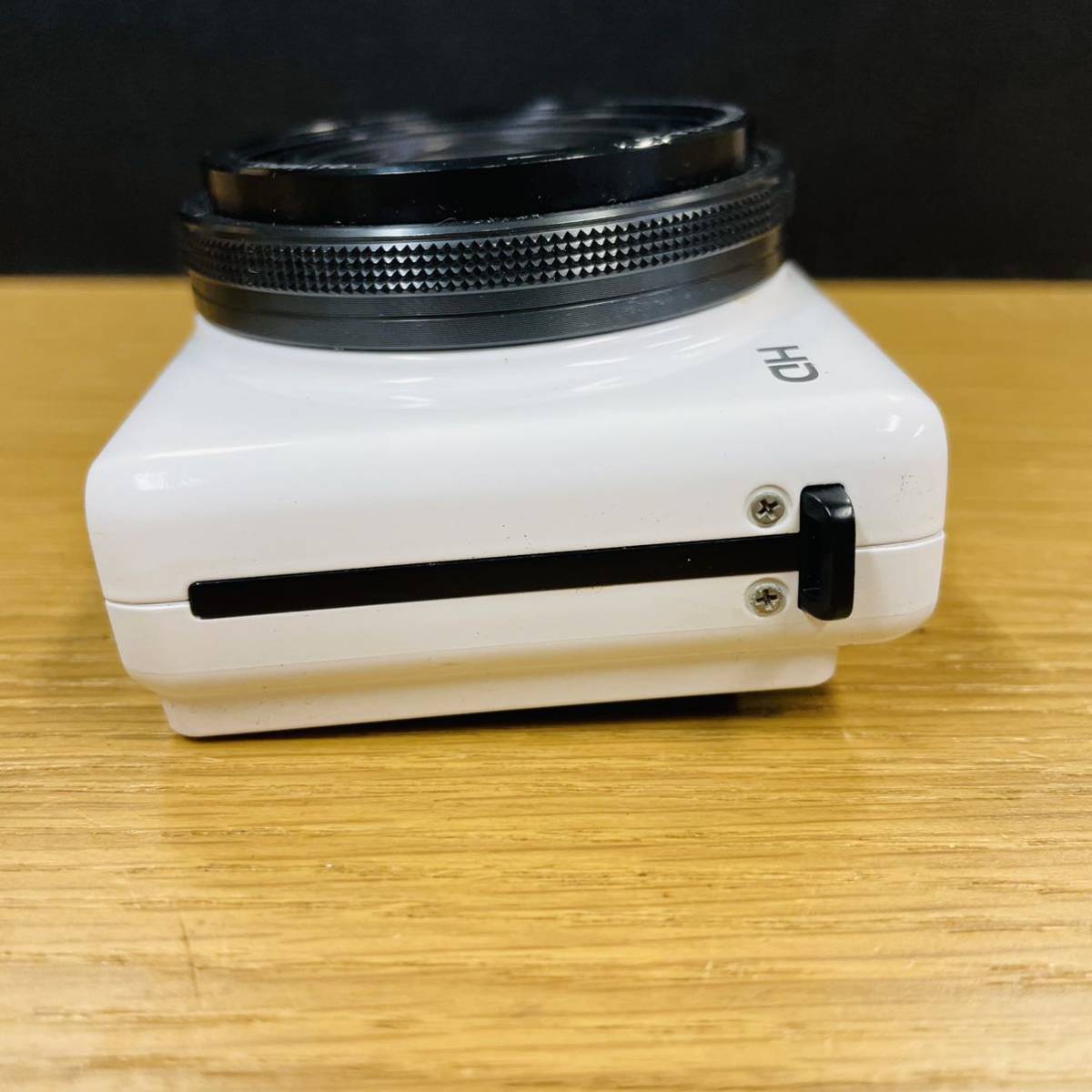OLYMPUS XZ-1 ホワイト オリンパス コンパクトデジタルスチルカメラ XZ