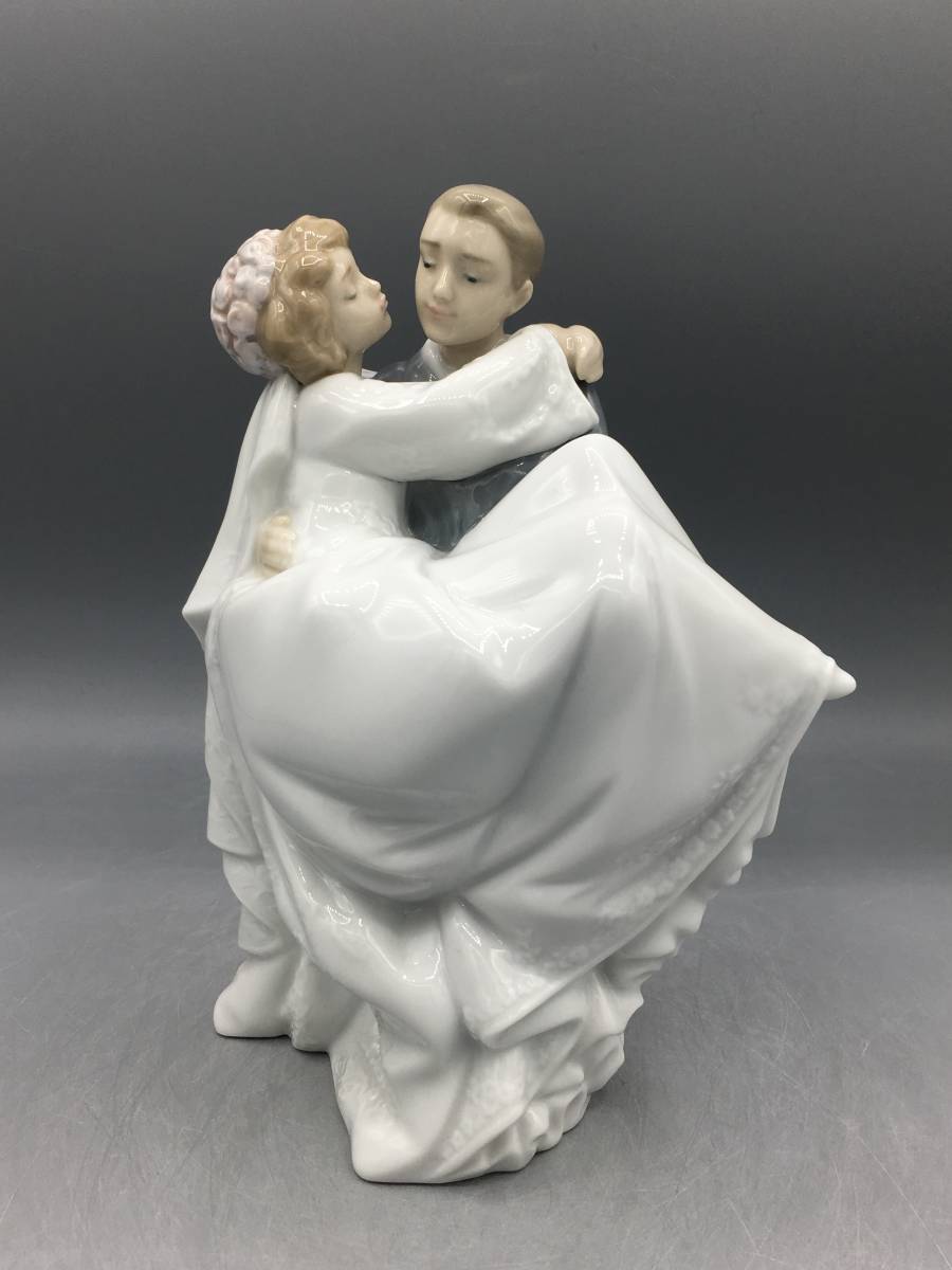 リヤドロ 結婚式 ウェディング 置物 ナオ フィギュリン スペイン製
