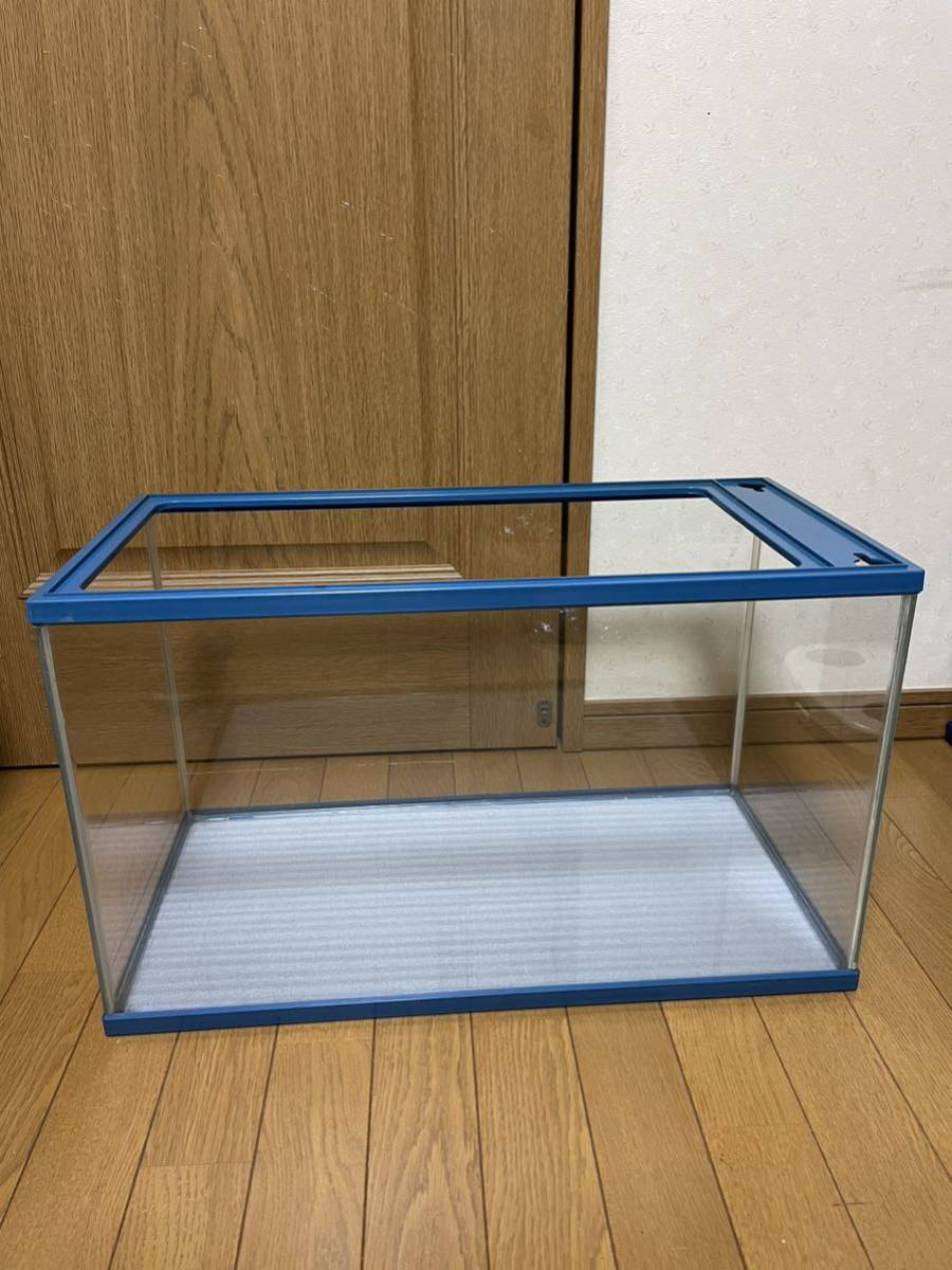 送料無料☆新品 アクリル水槽 60X30X36cm(帯なし) 透明