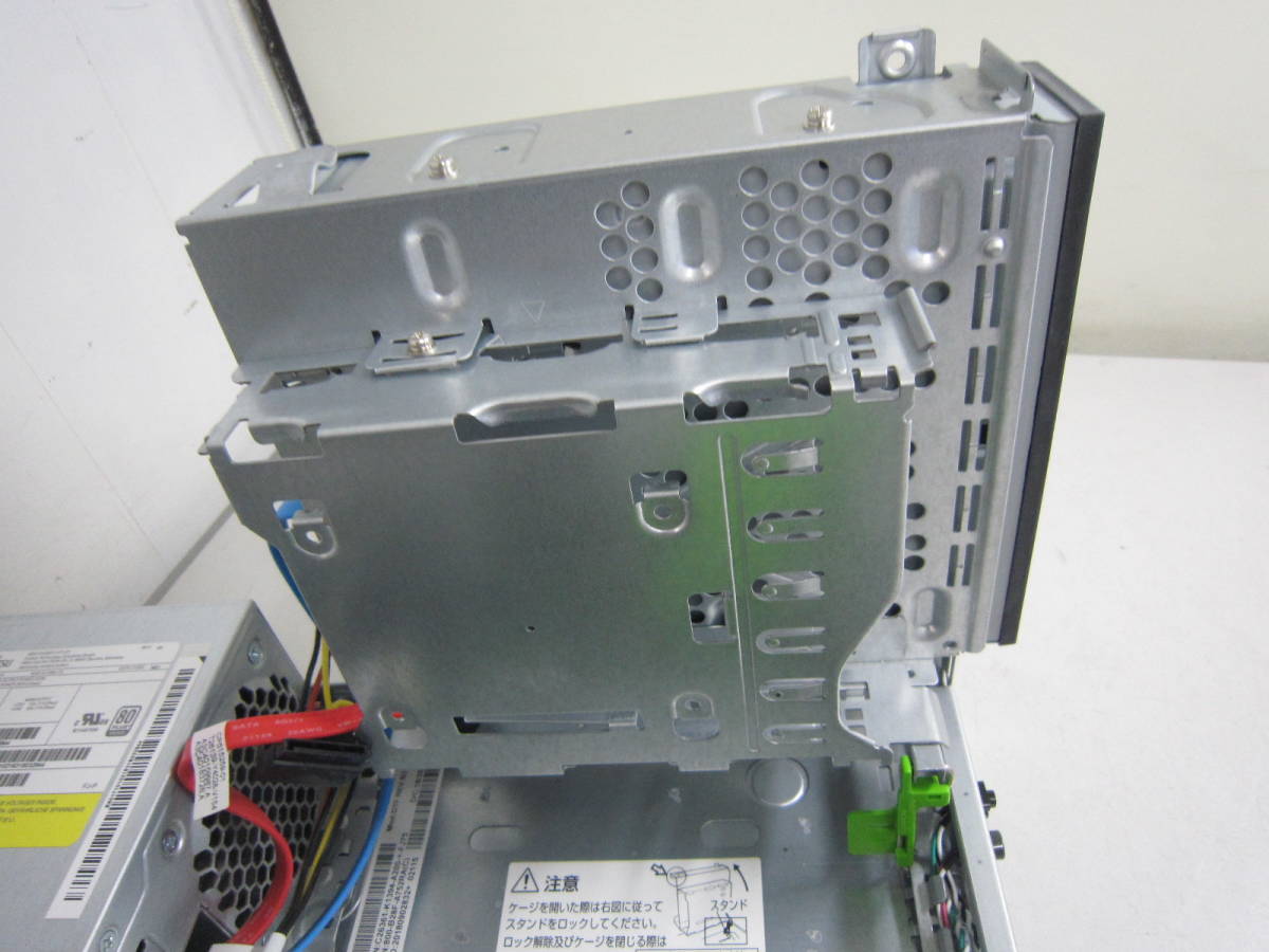 5231☆FUJITSU ESPRIMO D588/TX Core i3 8100 HDD/無 メモリ/4GB BIOS確認