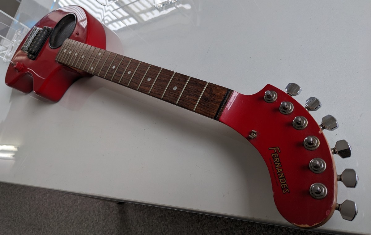 ZO-3 フェルナンデス FERNANDES エレキギター ぞうさん アンプ内蔵