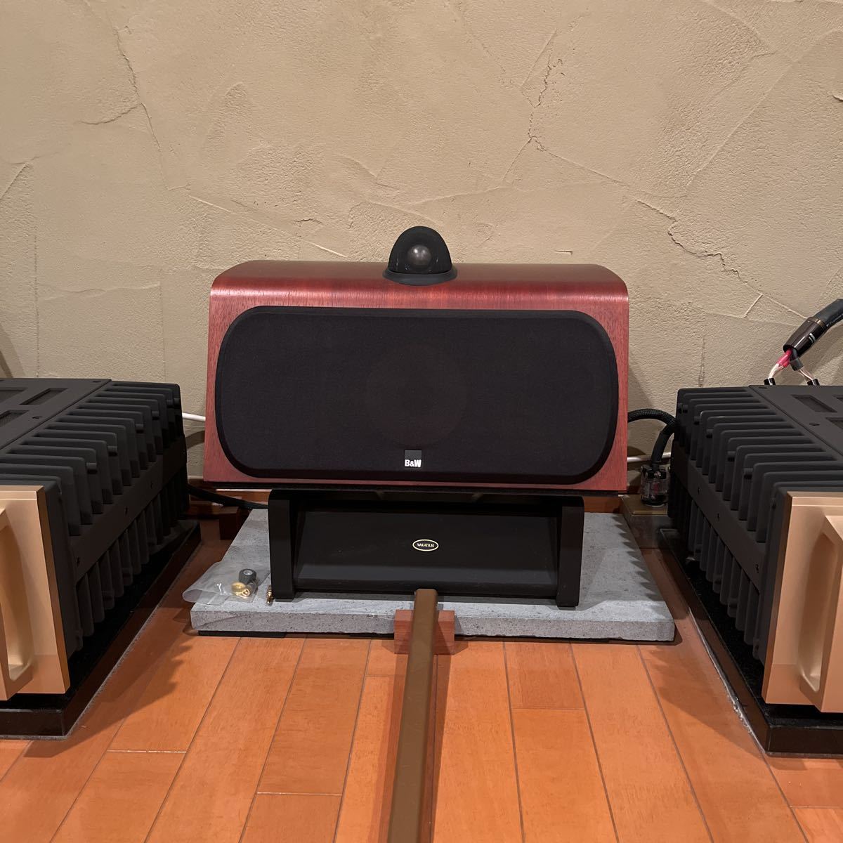 高音質　B&W HTM7 センタースピーカー　美品