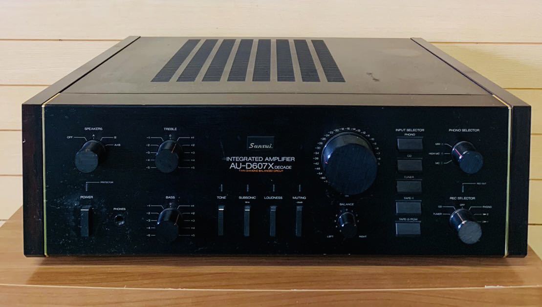 ф SANSUI サンスイ 山水 AU-D607X プリメインアンプ 通電確認済み / 233240 / 424-11