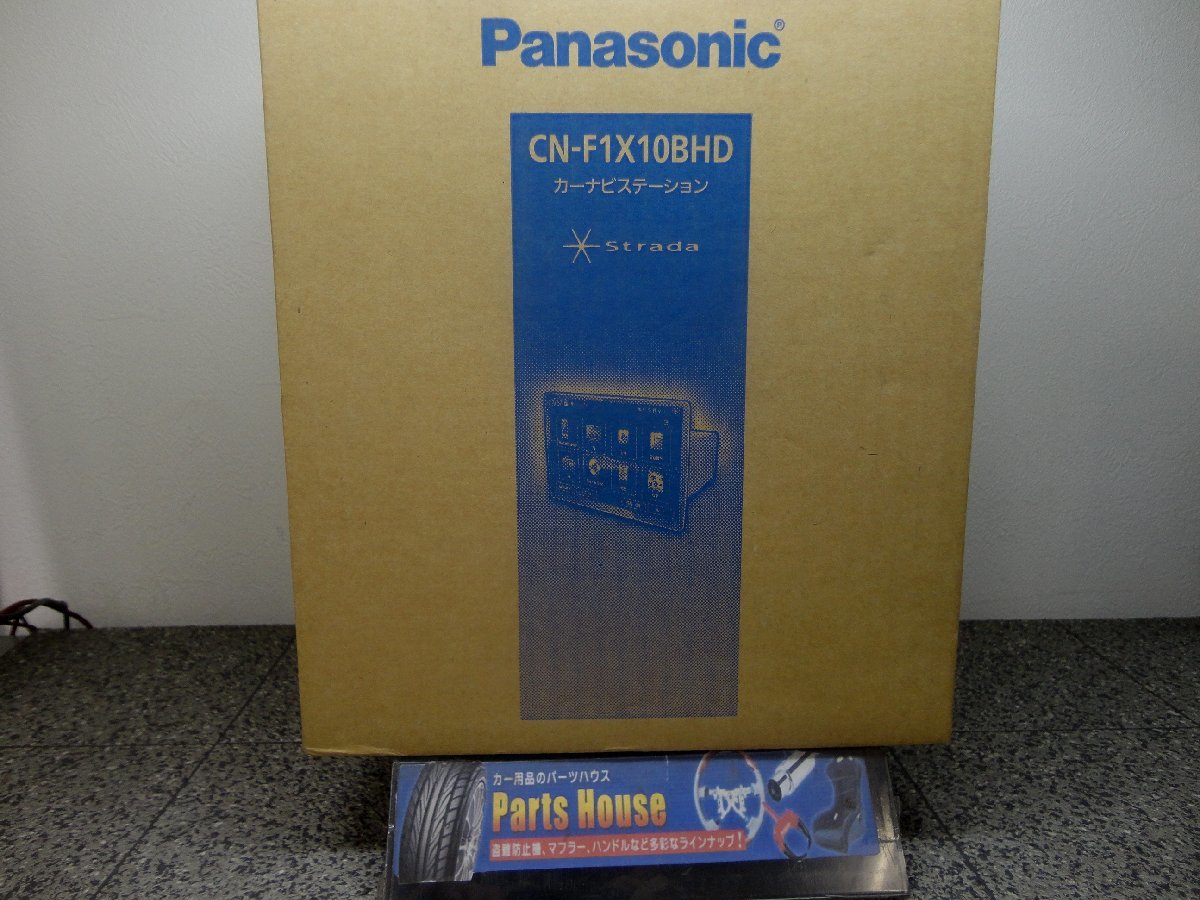 ■40089■展示品パナソニックCN-F1X10BHD　映える10V型大画面
