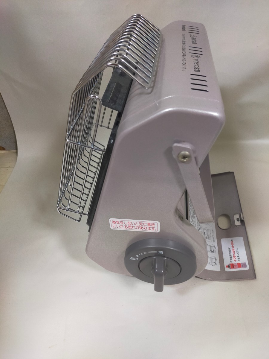 Iwatani イワタニ　カセットガスストーブ CB-STV-2