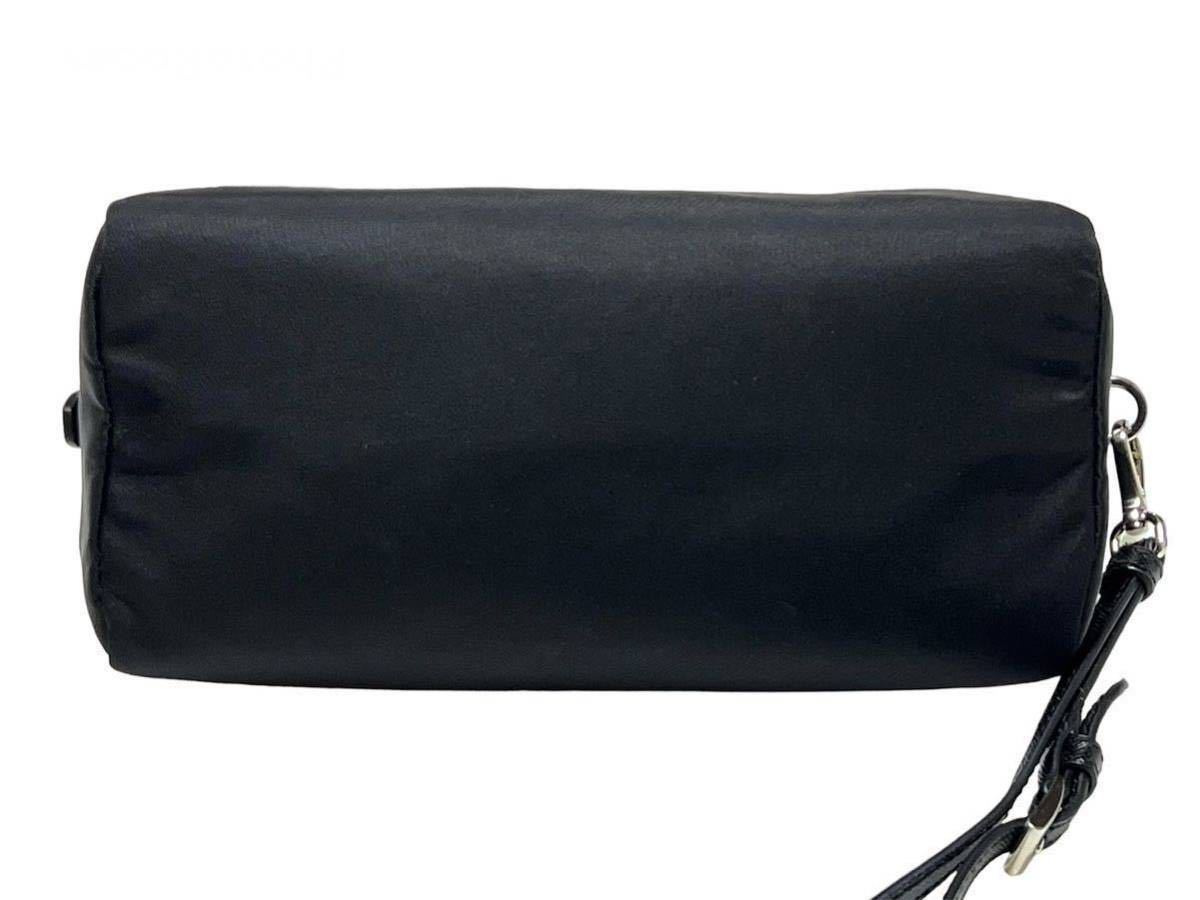 新品 正規品 PRADA プラダ ナイロンポーチ ブラック ストラップ付き 