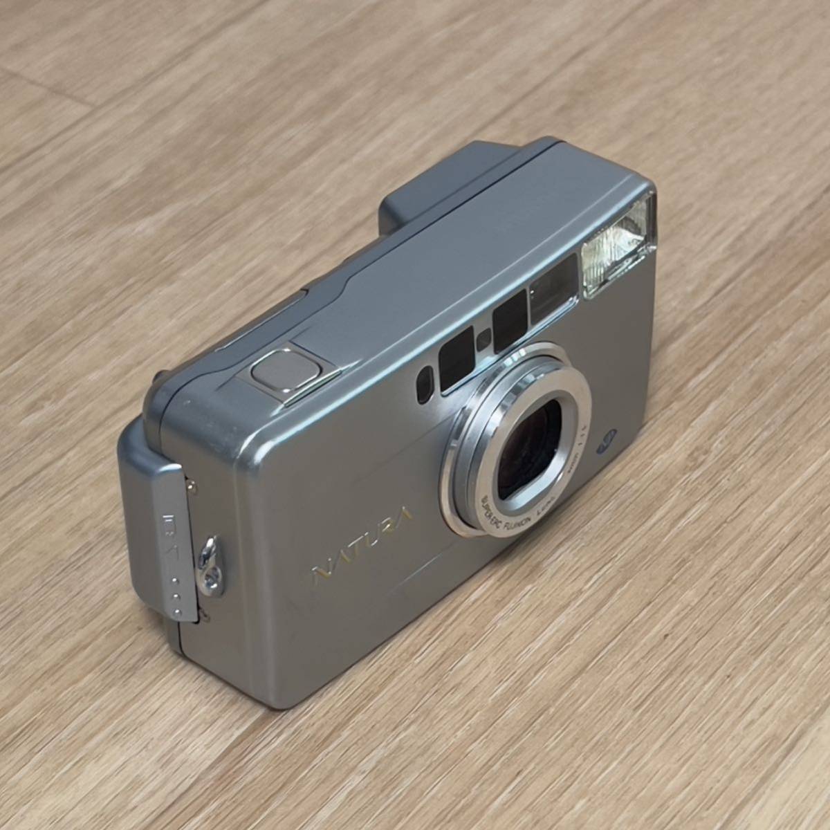 NATURA コンパクトフィルムカメラ FUJIFILM NATURA コンパクトフィルムカメラ フジフィルム ナチュラ