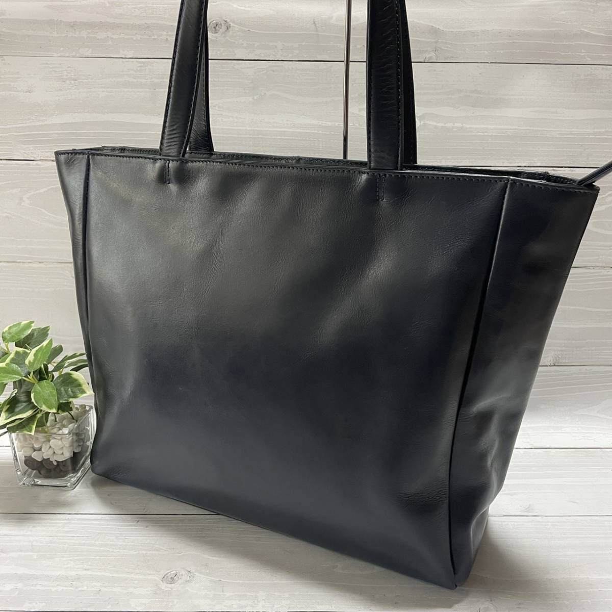 極美品/保存袋付き】フルラ ピン トートバッグ ビジネスバッグ レザー