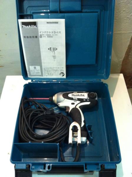 格安！　☆makita/マキタ 100V 電動 インパクトドライバ 6955_1