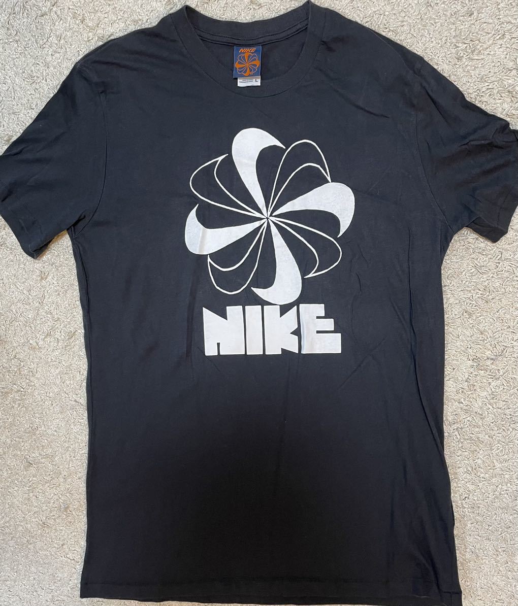 ★NIKE 風車スロゴ Tシャツ ブラック★ NIKE 風車ロゴ Tシャツ USED BLACK WHITE ブラック ホワイト 黒 白