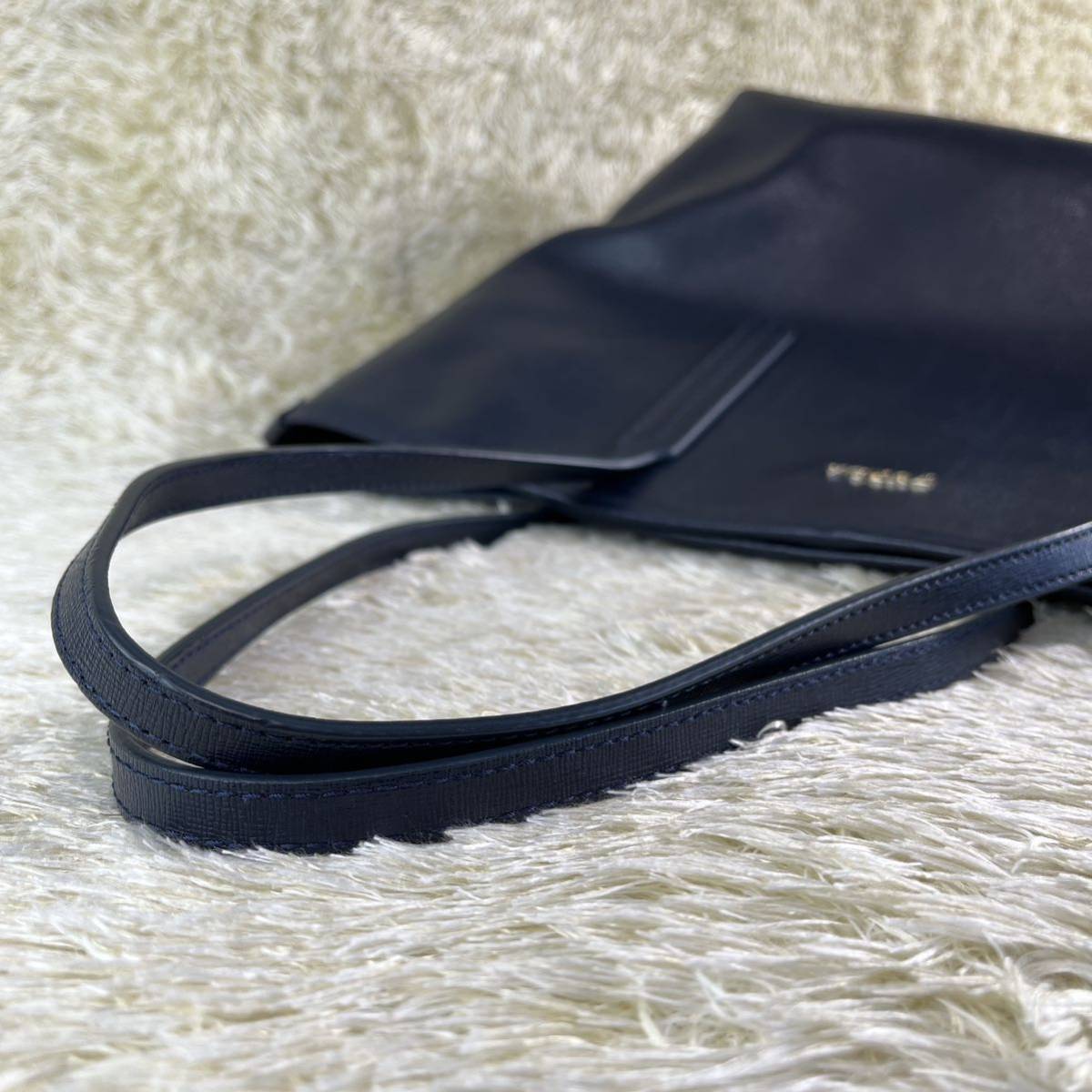 美品✨FURLA FURLA フルラ アリアナトートバッグ ビジネスバッグ 