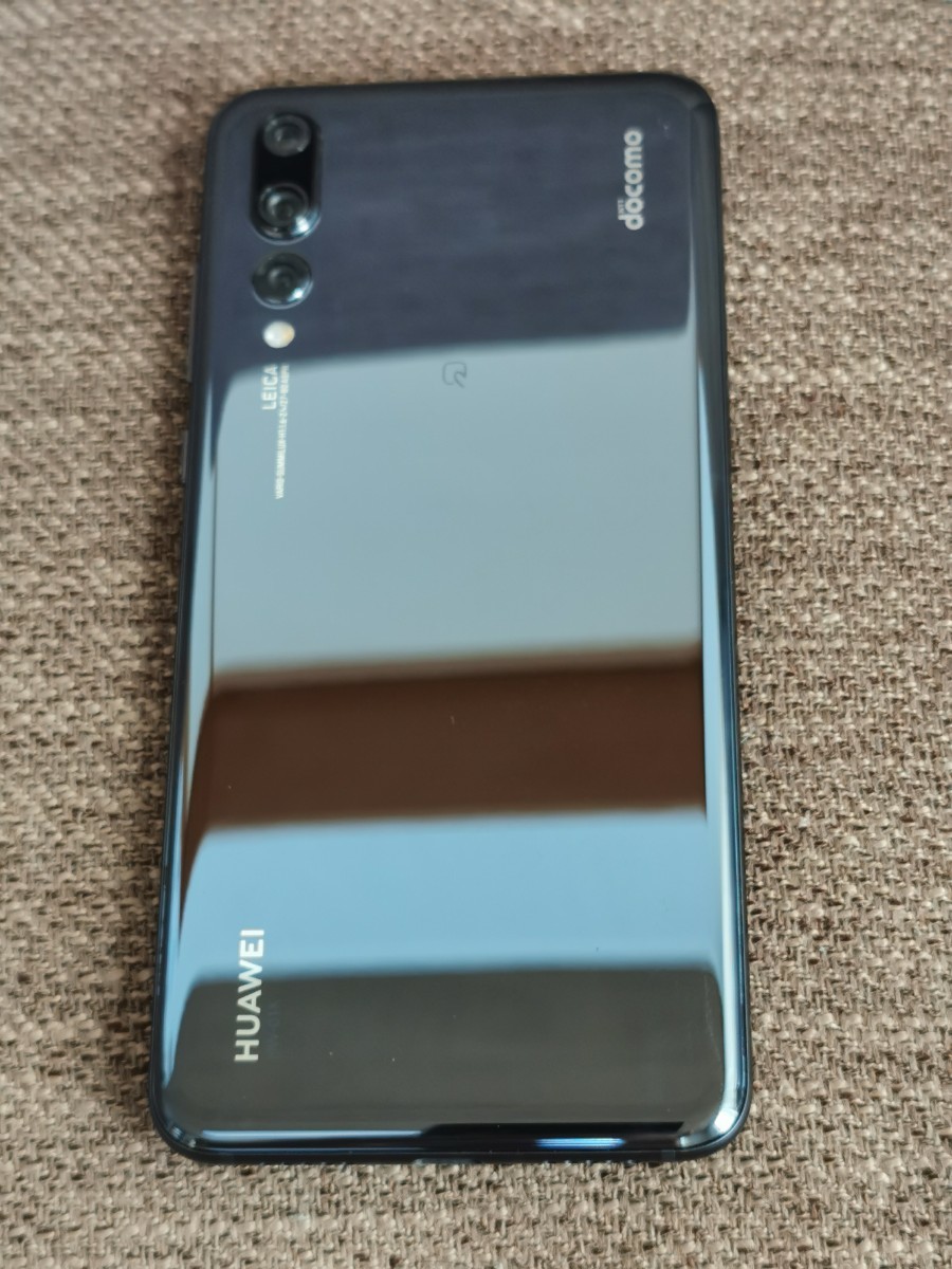 HUAWEI P20 Pro HW-01K docomo 画面サイズ:6.1インチ ストレージ:128GB
