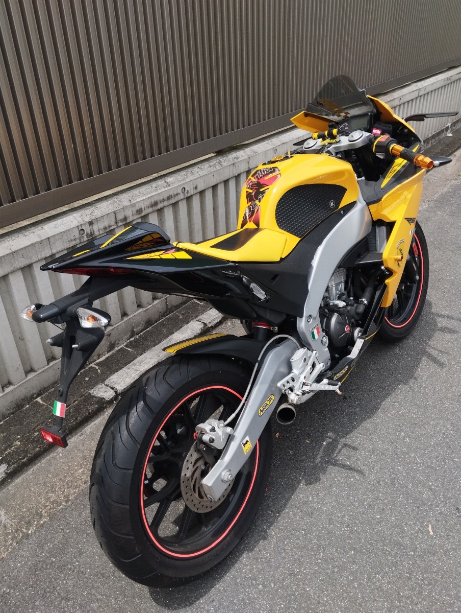 アプリリア RS4 125 カスタム 低走行 目立つ傷なく美車(アプリリア  
