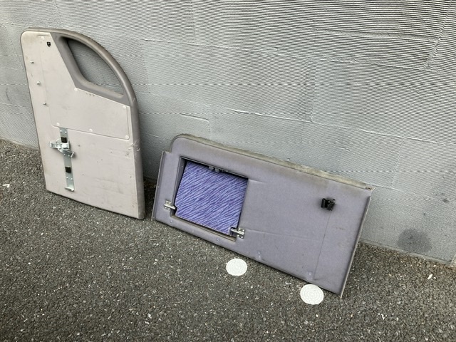 日野リエッセ観光RX系　仕切りと足置き　レア！_2