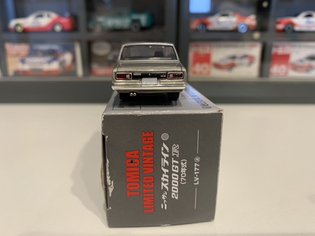 トミカリミテッドヴィンテージ 1&frasl;64 NISSAN 日産 スカイライン 2000GT