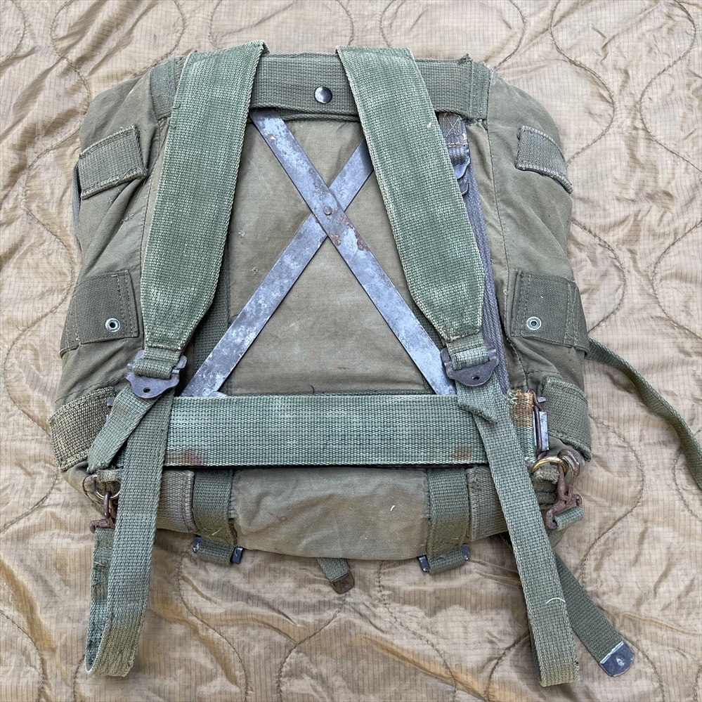 ARVN 実物 ベトナム戦争 メルカリ 米軍ベトナム戦争⁄ARVNパック