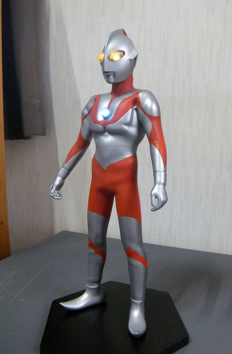 ウルトラマン（Ｂタイプ）フィギュア　海洋堂キャラクタークラシックス※出品再開 FIG]Character Classics(キャラクタークラシックス) ウルトラマンB