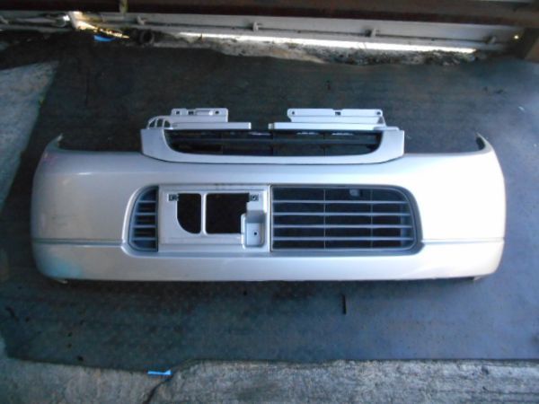 11814)HN22S KEI ケイ フロントバンパー　Ｆバンパー Z2S　　ターボなし車