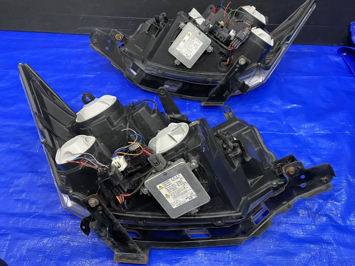 中古三菱デリカD5 CV5W 純正ヘッドライト, ヘッドランプ 左右セット