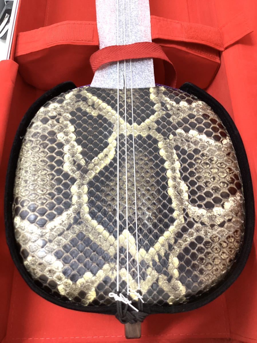 沖縄三線 ゆし木・強化張り/蛇皮二重張り 沖縄三線 ゆし木棹 強化張り・蛇皮二重張り 沖縄三線 ゆし木・強化張り