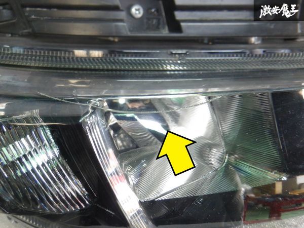 トヨタ純正 ZRR80W ヴォクシー 前期 LED ライト ヘッドライト 右 右側