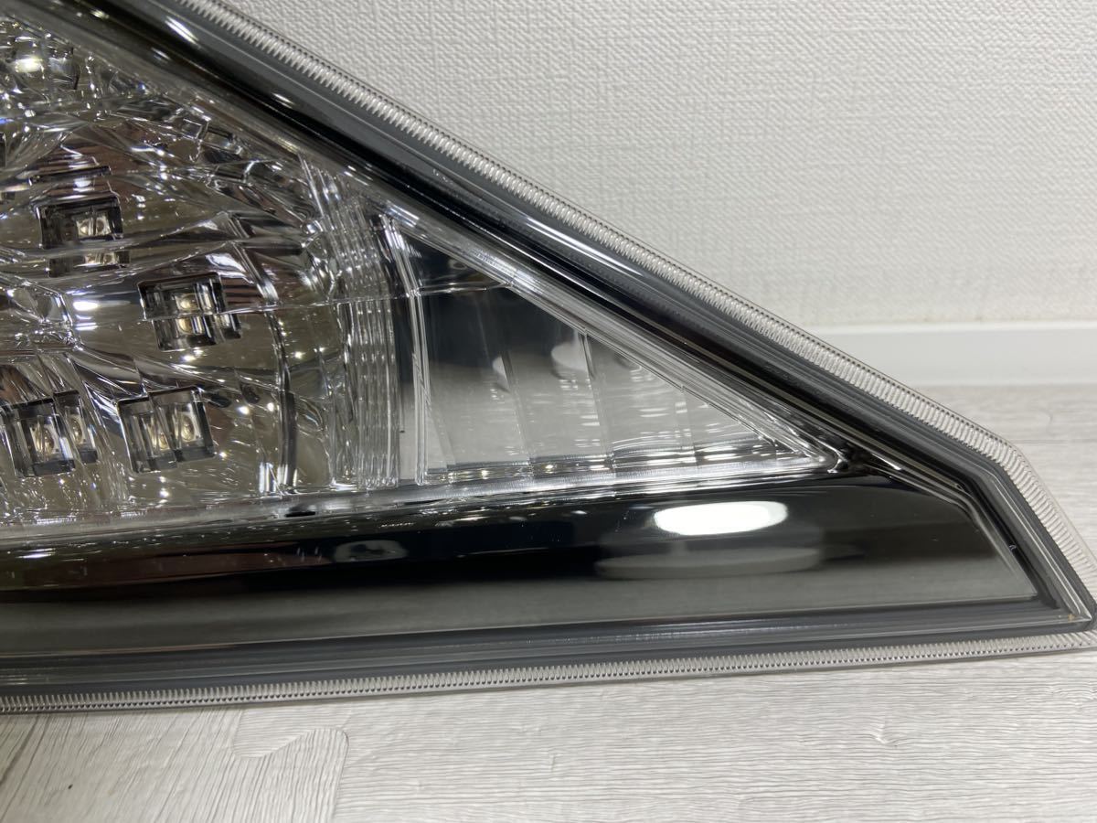 美品・球切れ無し】ヴェルファイア ANH20W 純正 フィニッシャー 美品・球切れ無し】ヴェルファイア ANH20W 純正 フィニッシャー