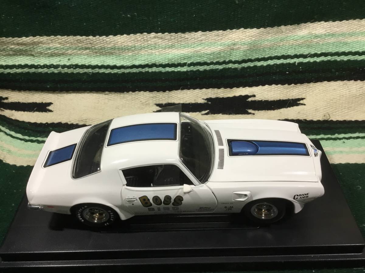 アーテル/ポンティアック ファイヤーバード TransAMトランザム 1/18