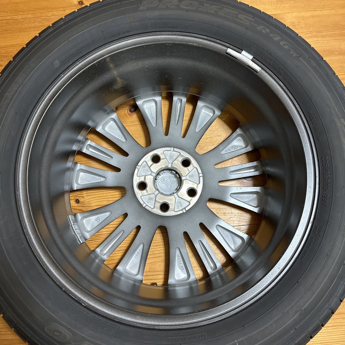 ◇新車外し☆トヨタ80系ハリアーZグレード純正アルミホイール&タイヤ