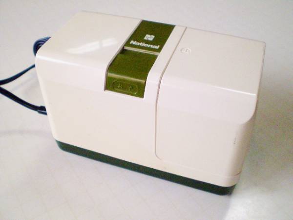 National　電動包丁研ぎ器　KJ-20K ナショナル電気包丁とぎ器 KJ-20K】鋼・ステンレスに!砥石電動(砥石
