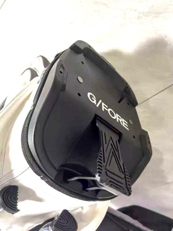 G/Fore ジーフォア キャディバッグ スタンドバッグ white※ 新型G⁄Fore