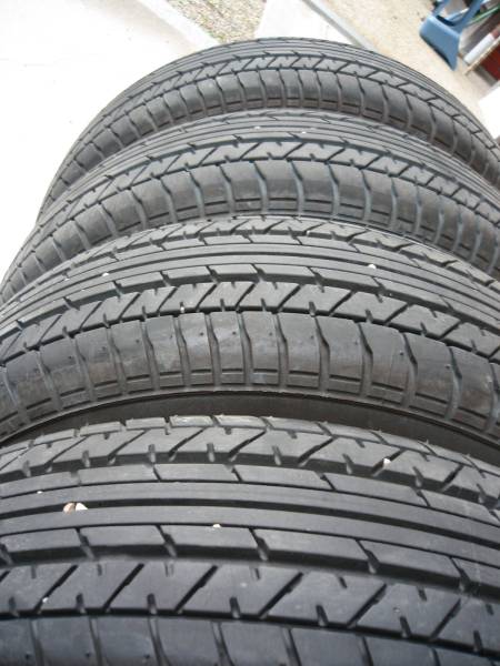 バリ山　175/65R14　ヨコハマ　ASPEC　11年製造_2