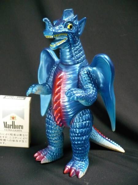 ブルマァク カメレキング 復刻ソフビ