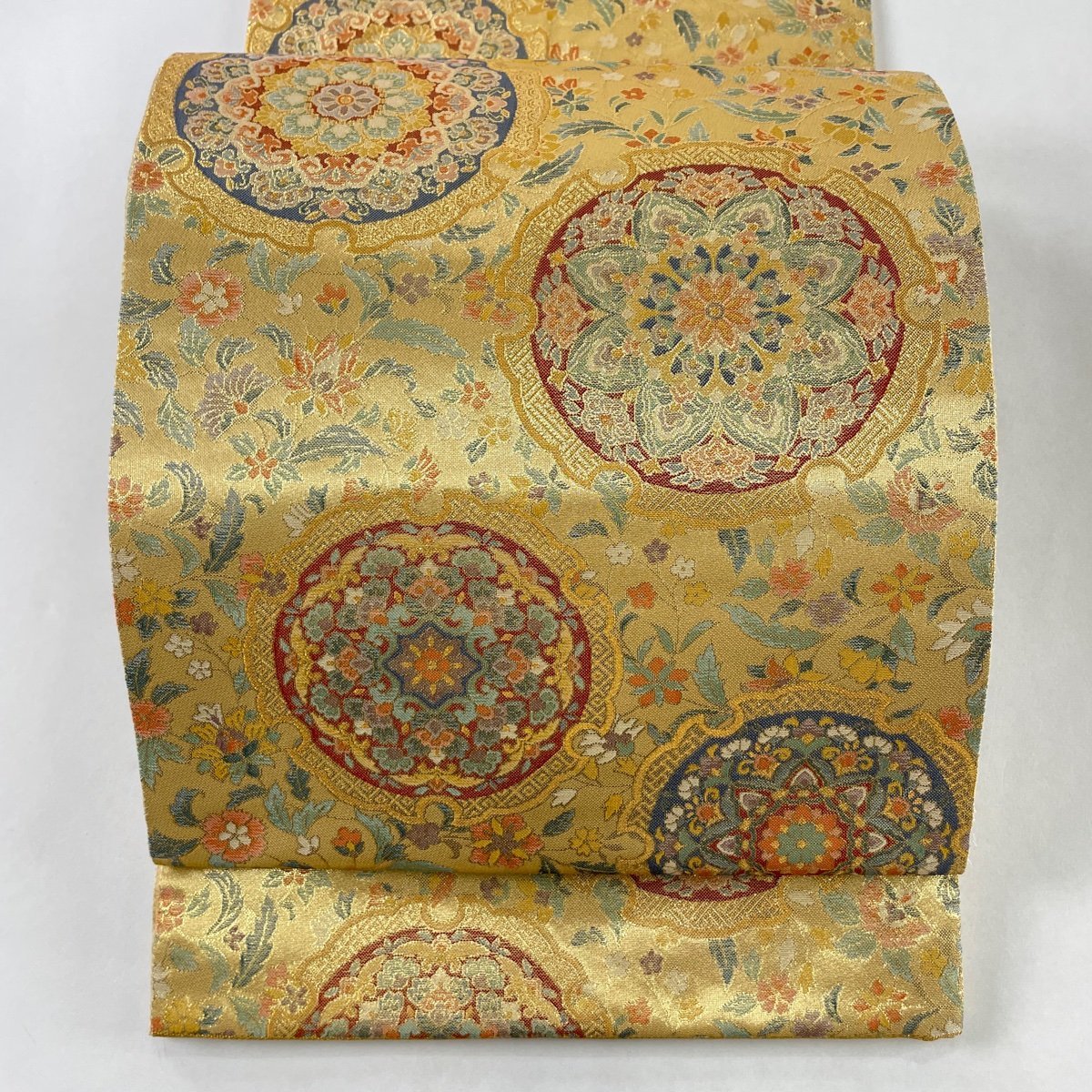 袋帯 美品 秀品 雪輪 華文 金糸 箔 金色 六通 正絹 【中古】