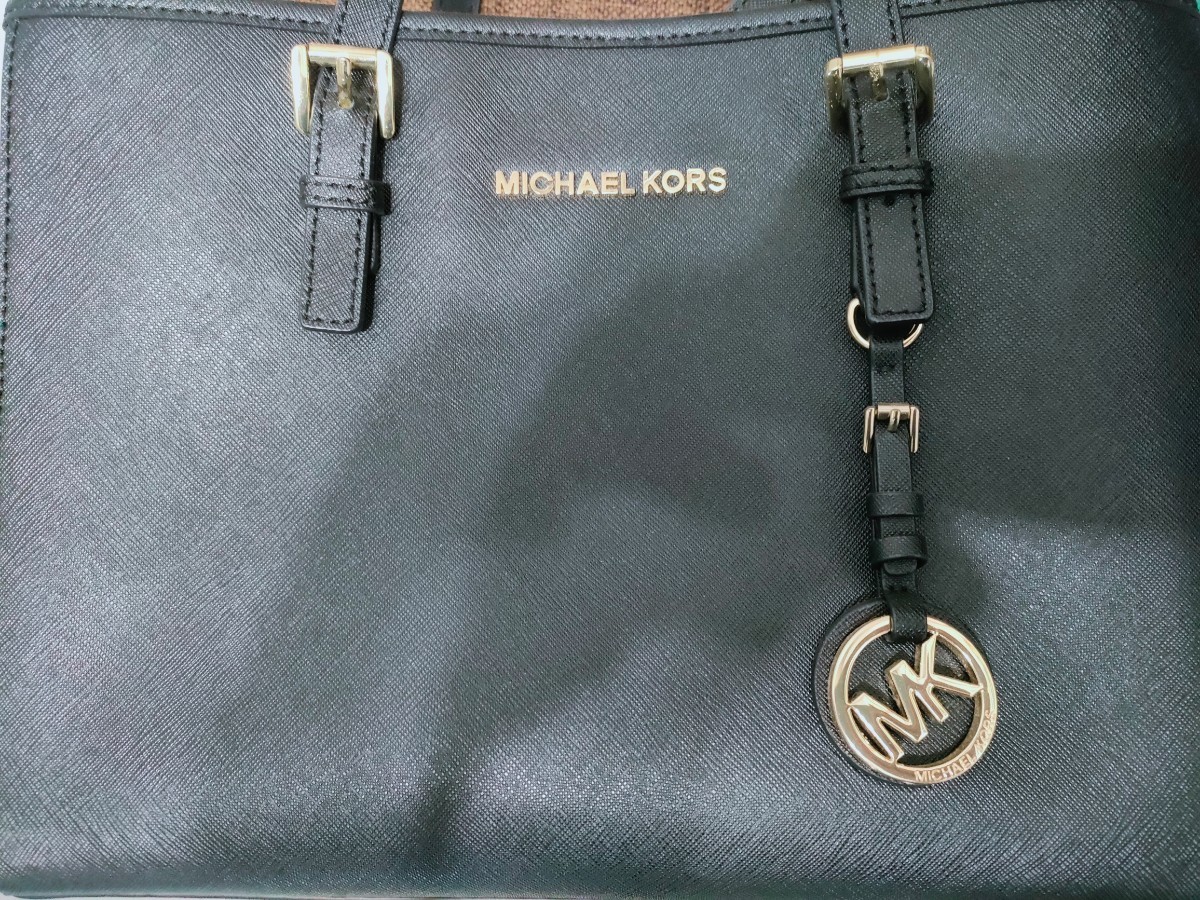 MICHAEL KORS マイケルコース ショルダーバッグ レディース ブラック 