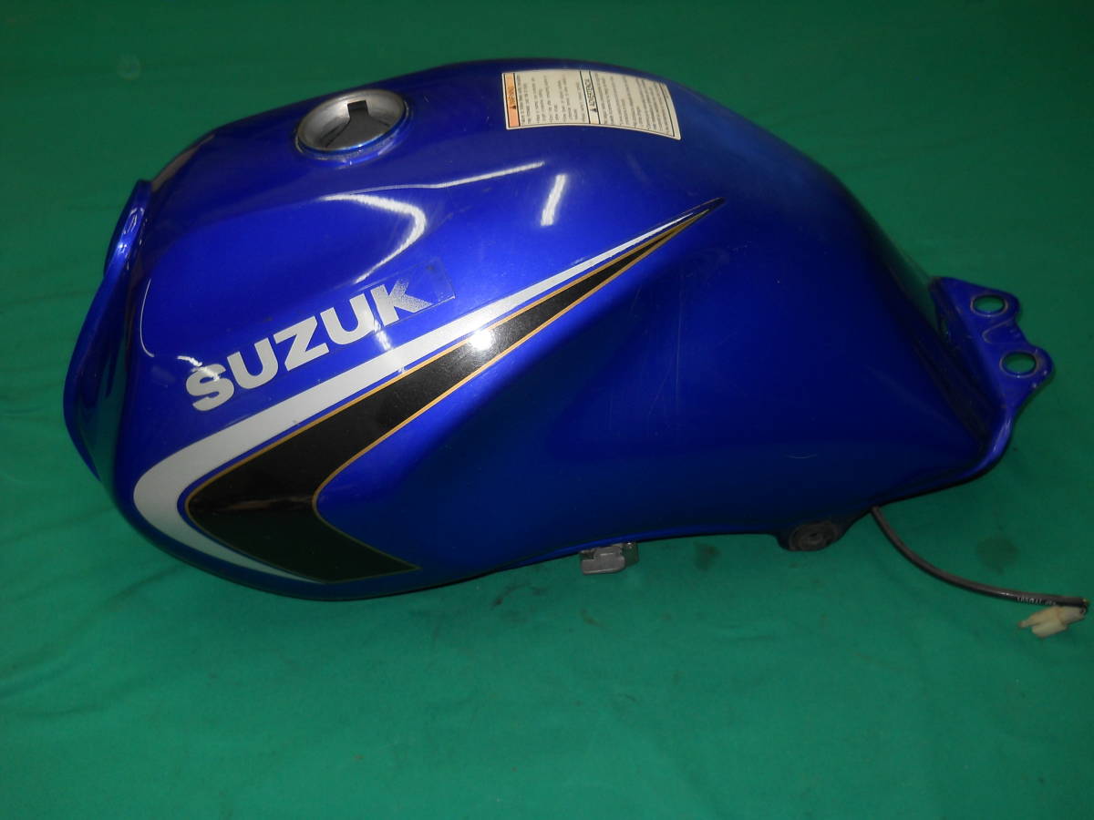 ＥＮ125-2Ａ純正タンク